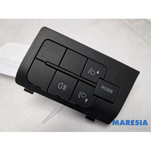 Fiat - Ducato - AIH headlight switch