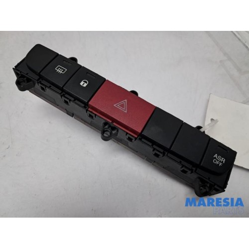 Fiat - Ducato - Panic lighting switch