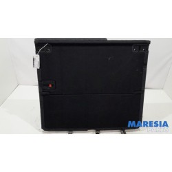 Renault - Clio - Floor panel load area