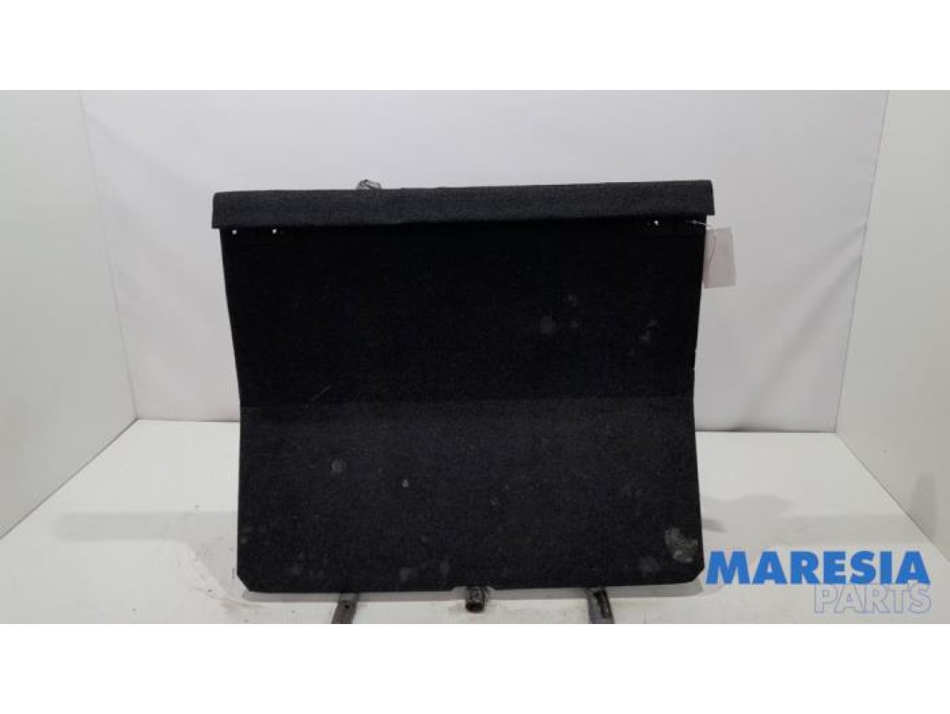 Renault - Clio - Floor panel load area