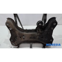 Renault - Trafic - Subframe