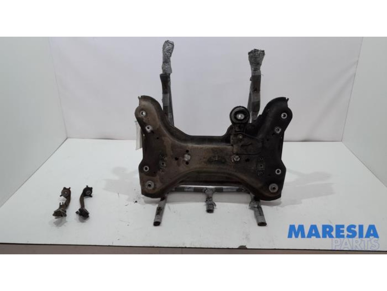 Renault - Trafic - Subframe