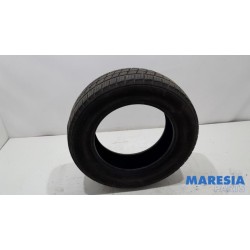 Renault - Trafic - Tyre