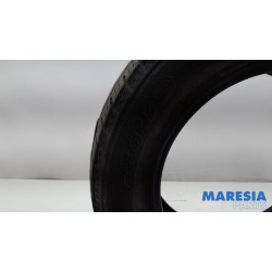 Renault - Trafic - Tyre