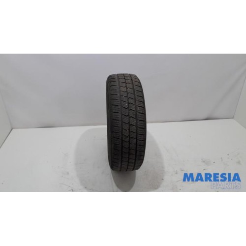 Renault - Trafic - Band