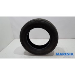 Renault - Trafic - Tyre