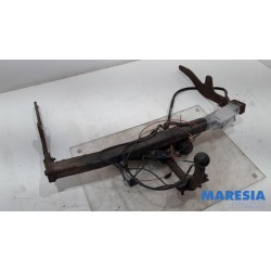 Renault - Clio - Towbar
