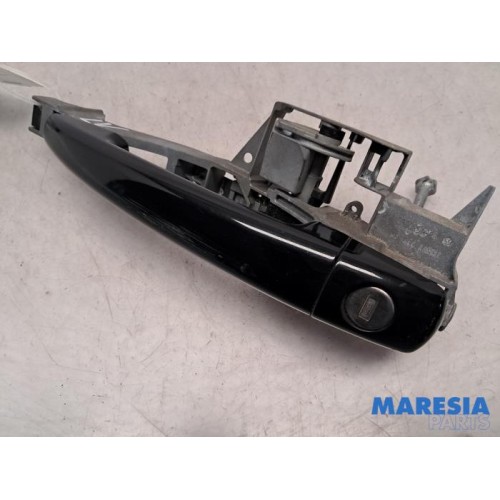 Peugeot - 3008 - Door handle 4-door, front left