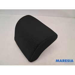 Peugeot - 3008 - Headrest