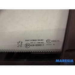 Peugeot - 3008 - Dreieckfenster links vorne
