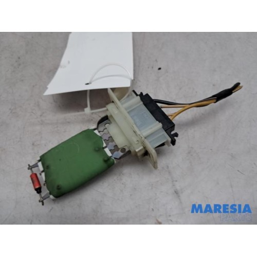 Peugeot - 107 - Heater resistor