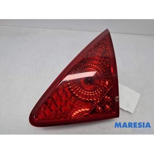 Peugeot - 3008 - Taillight, right