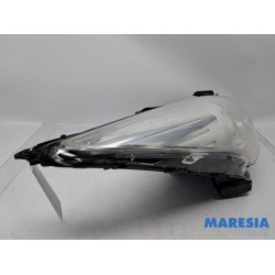 Peugeot - 3008 - Koplamp rechts