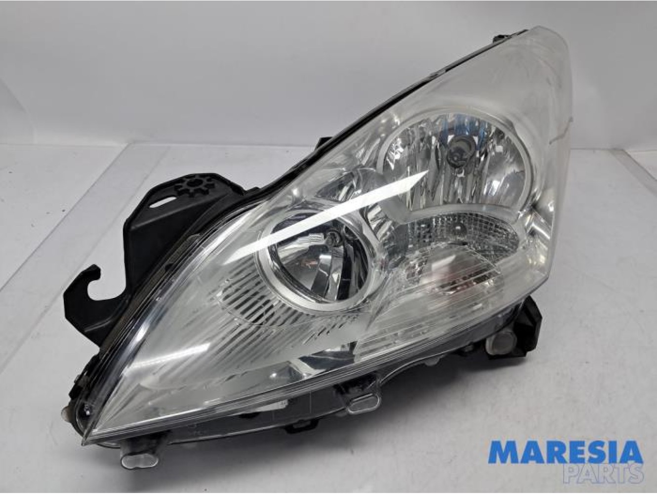 Peugeot - 3008 - Koplamp links