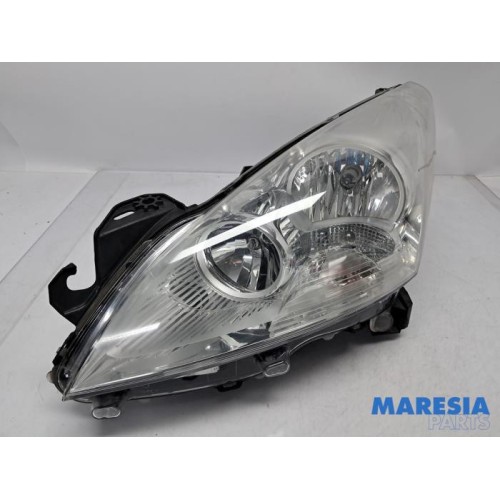 Peugeot - 3008 - Koplamp links