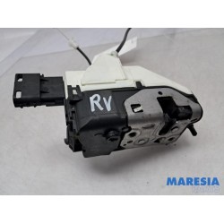 Peugeot - 3008 - Front door lock mechanism 4-door, right
