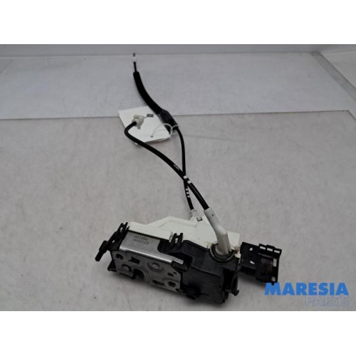 Peugeot - 3008 - Front door lock mechanism 4-door, right