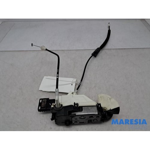 Peugeot - 3008 - Door lock mechanism 4-door, front left