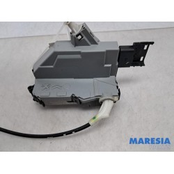 Peugeot - 3008 - Rear door mechanism 4-door, right