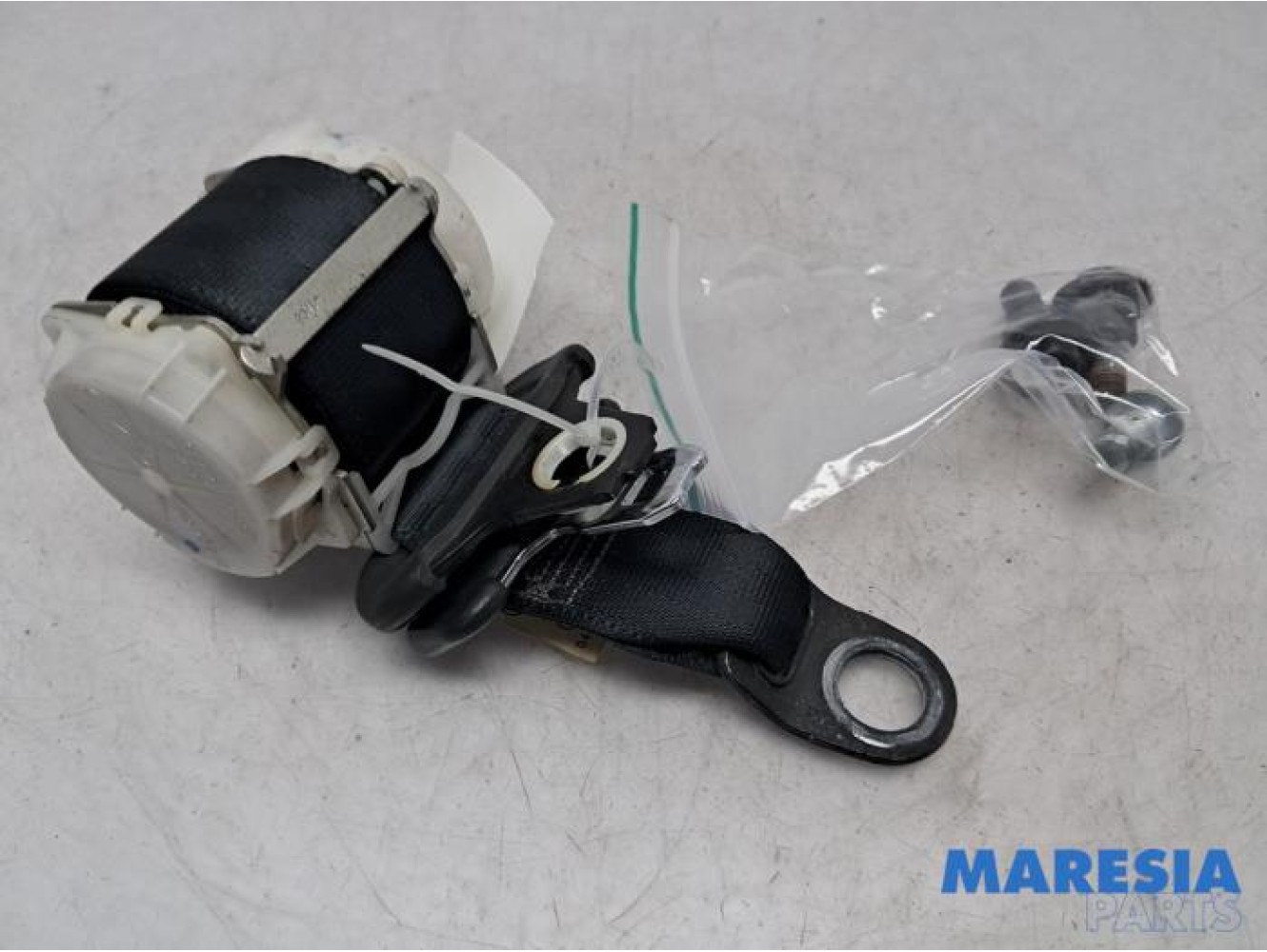 Peugeot - 107 - Sicherheitsgurt rechts hinten