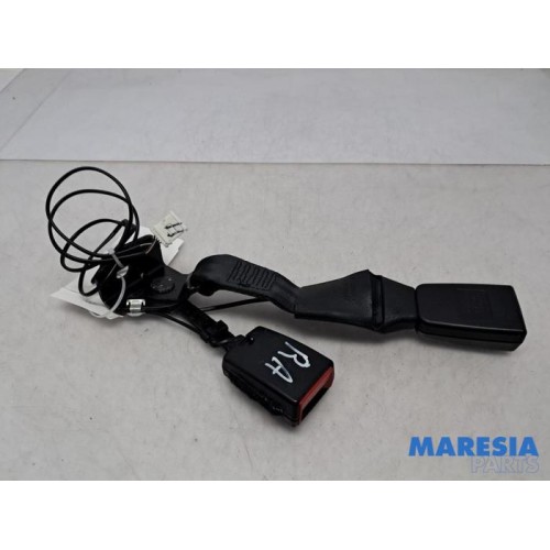 Peugeot - 3008 - Rear seatbelt buckle, right