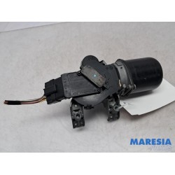 Peugeot - 107 - Front wiper motor