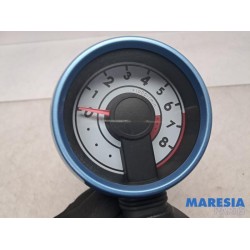 Peugeot - 107 - Tachometer