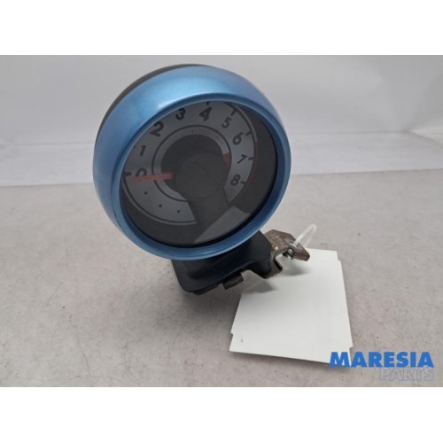 Peugeot - 107 - Tachometer