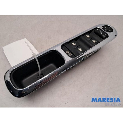 Peugeot - 3008 - Multi-functional window switch