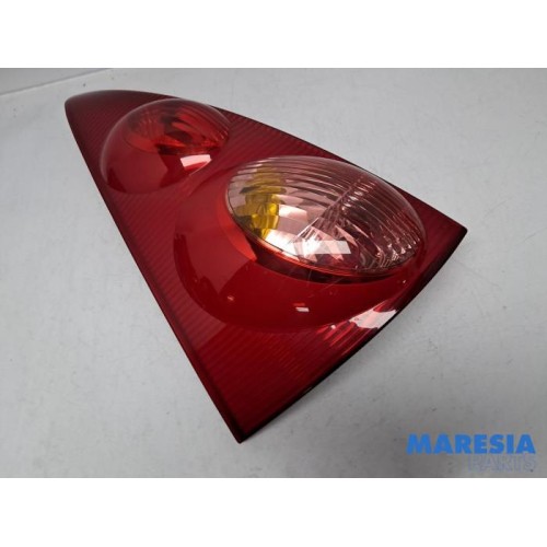 Peugeot - 107 - Taillight, left