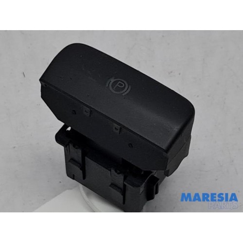 Peugeot - 3008 - Parking brake switch