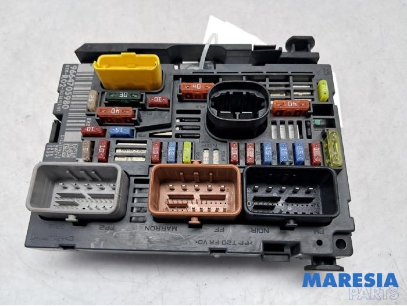Peugeot - 3008 - Fuse box