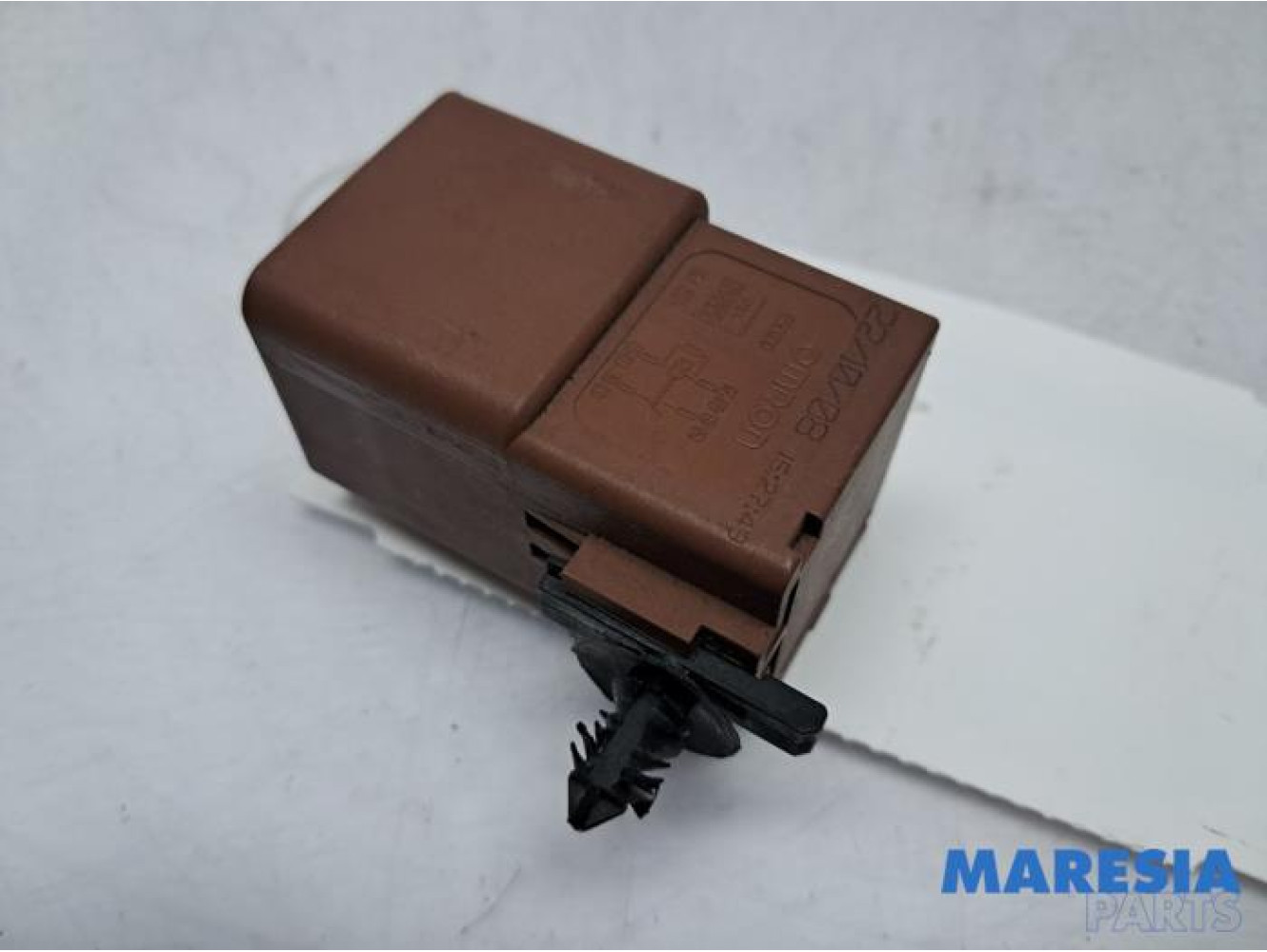 Peugeot - 3008 - Glow plug relay