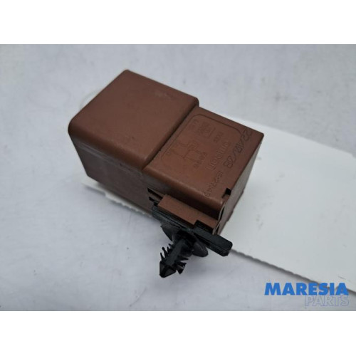 Peugeot - 3008 - Glow plug relay