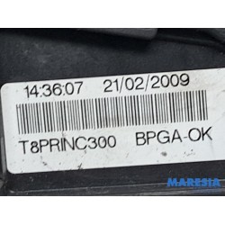 Peugeot - 3008 - Fuse box