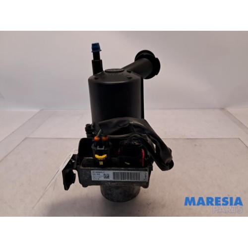 Peugeot - 3008 - Power steering pump