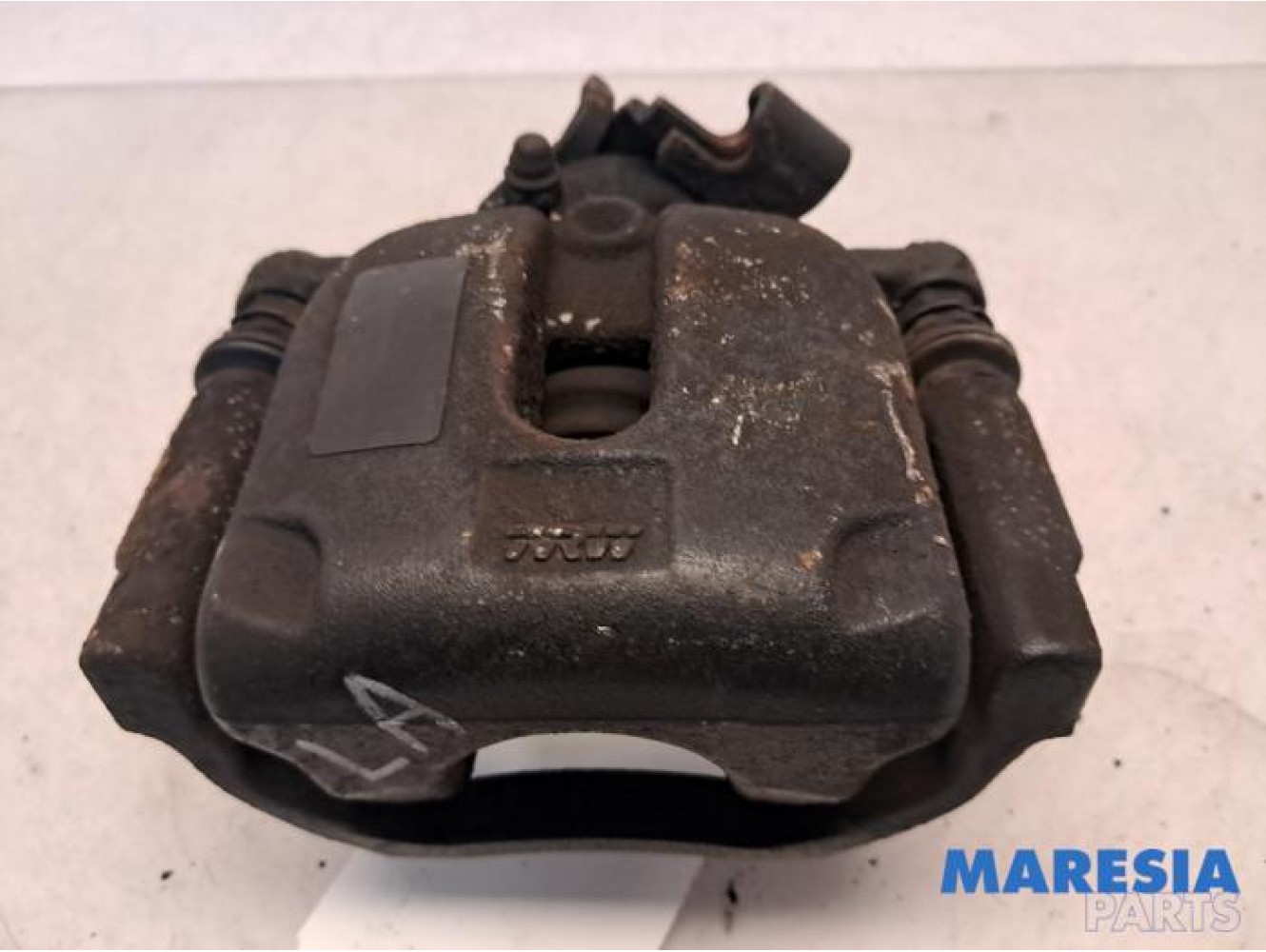 Peugeot - 3008 - Rear brake calliper, left