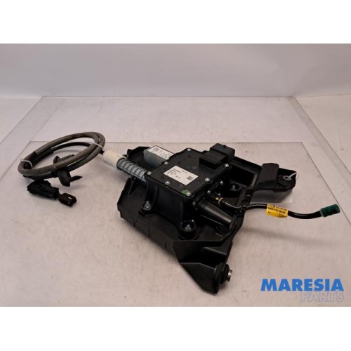 Peugeot - 3008 - Handrem motor