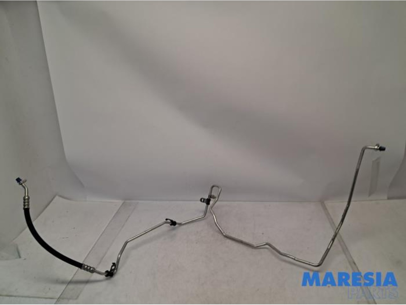 Renault - Trafic - Air conditioning line