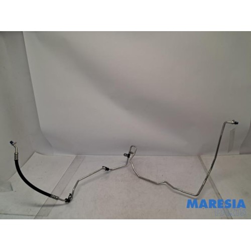 Renault - Trafic - Air conditioning line