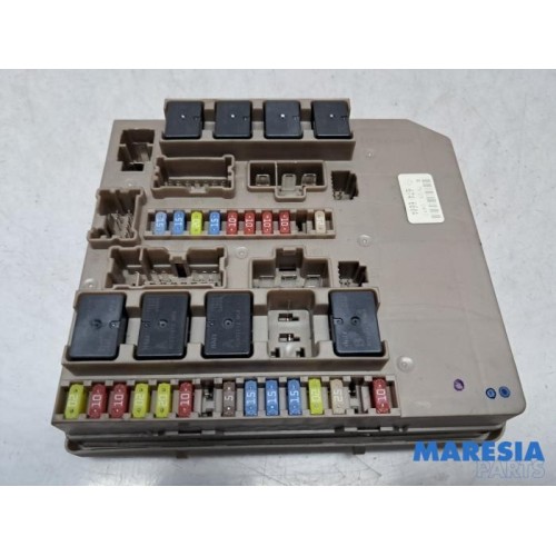 Renault - Clio - Fuse box