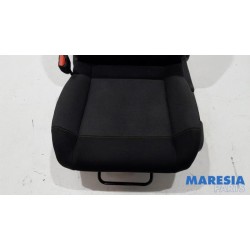 Citroen - C3 - Stoel links