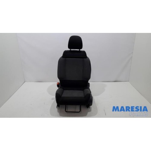 Citroen - C3 - Stoel links