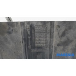 Renault - Clio - Plaque de protection moteur