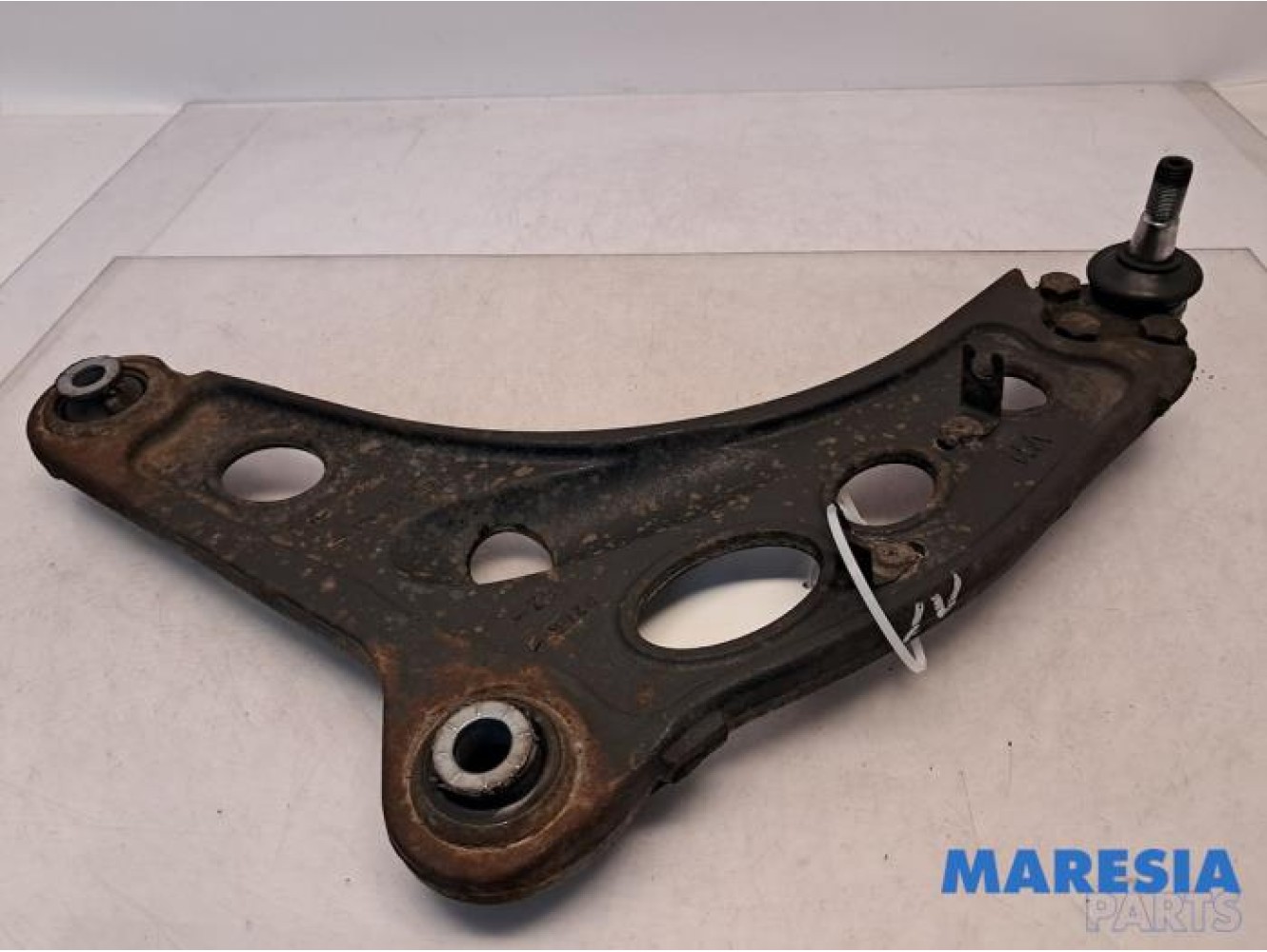 Renault - Trafic - Querlenker unten links vorne