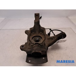 Renault - Trafic - Knuckle, front left