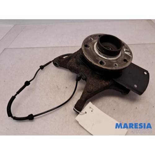 Renault - Trafic - Fusee links-voor