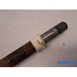 Renault - Trafic - Front drive shaft, right