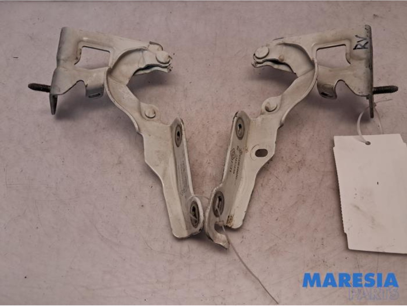 Renault - Trafic - Bonnet Hinge