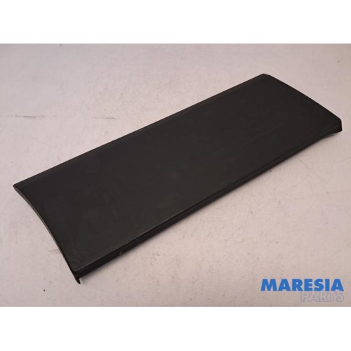 Renault - Trafic - Decorative strip